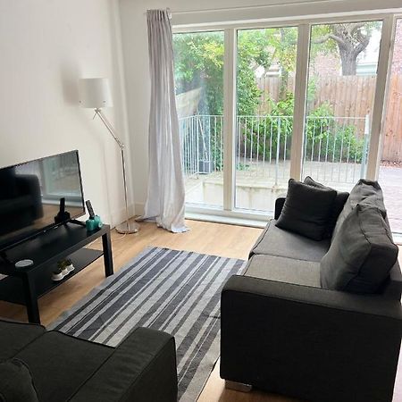 Clapham House Apartment ลอนดอน ภายนอก รูปภาพ