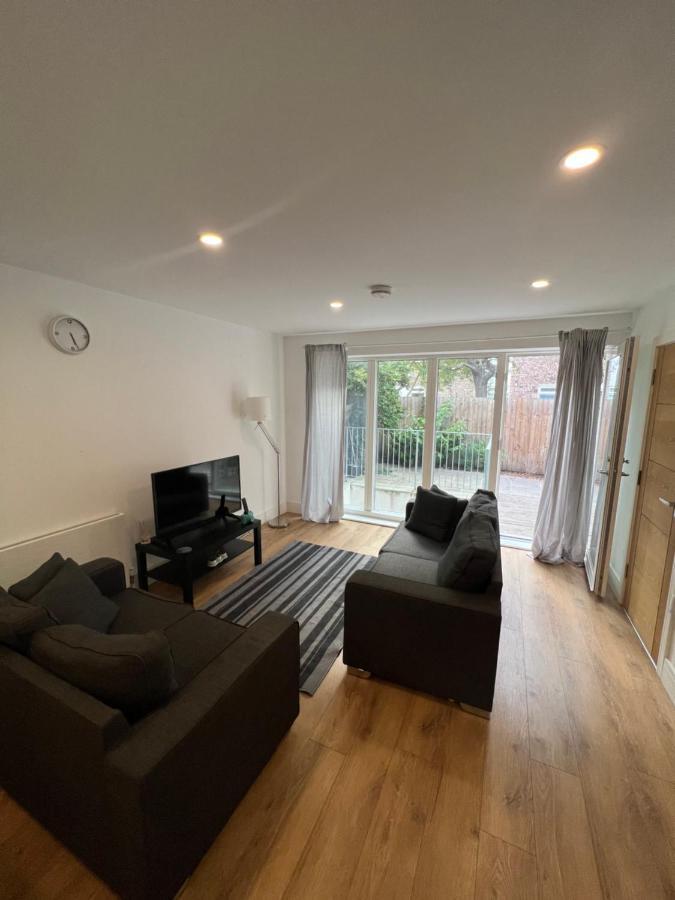 Clapham House Apartment ลอนดอน ภายนอก รูปภาพ